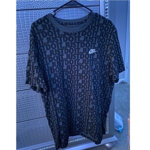 XL Grey & black just do it logo Nike tee